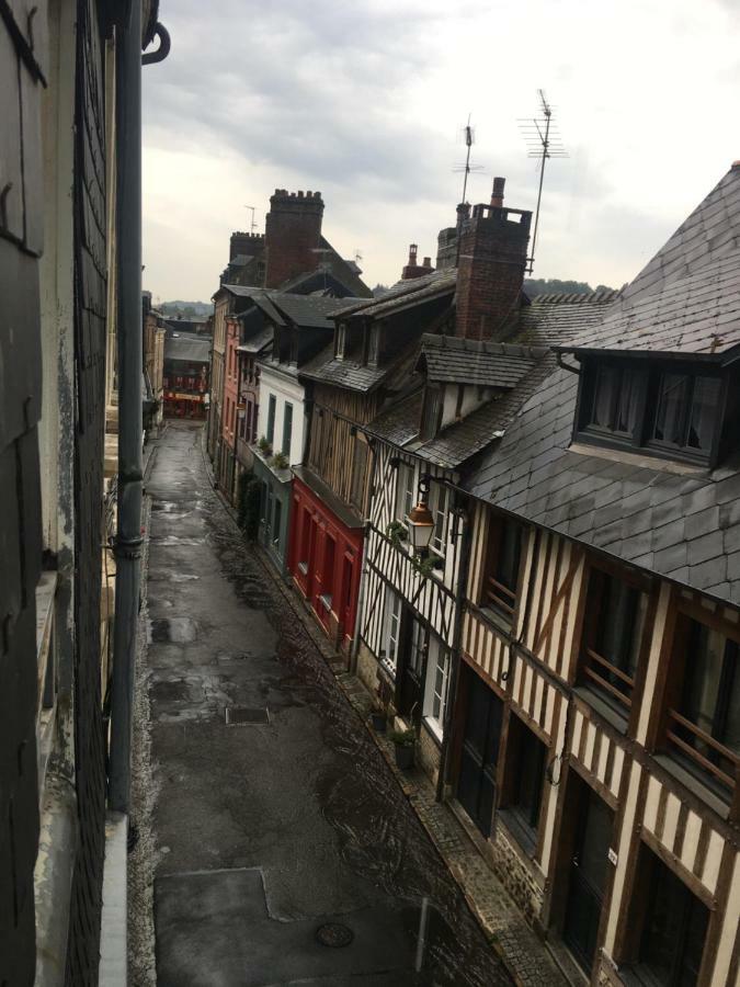 Apartmán La Parenthese Du Capucin Honfleur Exteriér fotografie
