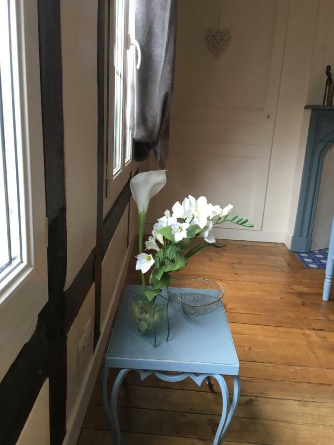Apartmán La Parenthese Du Capucin Honfleur Exteriér fotografie